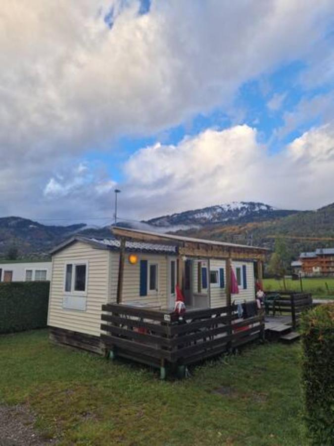 Charmant Mobilhome A 2 Pas Remontes Ski Samoens Ngoại thất bức ảnh